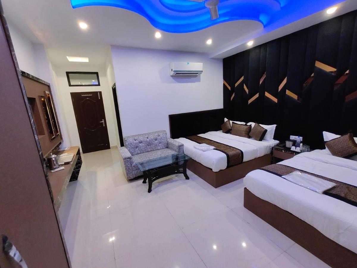 Hotel 51 Амритсар Екстериор снимка