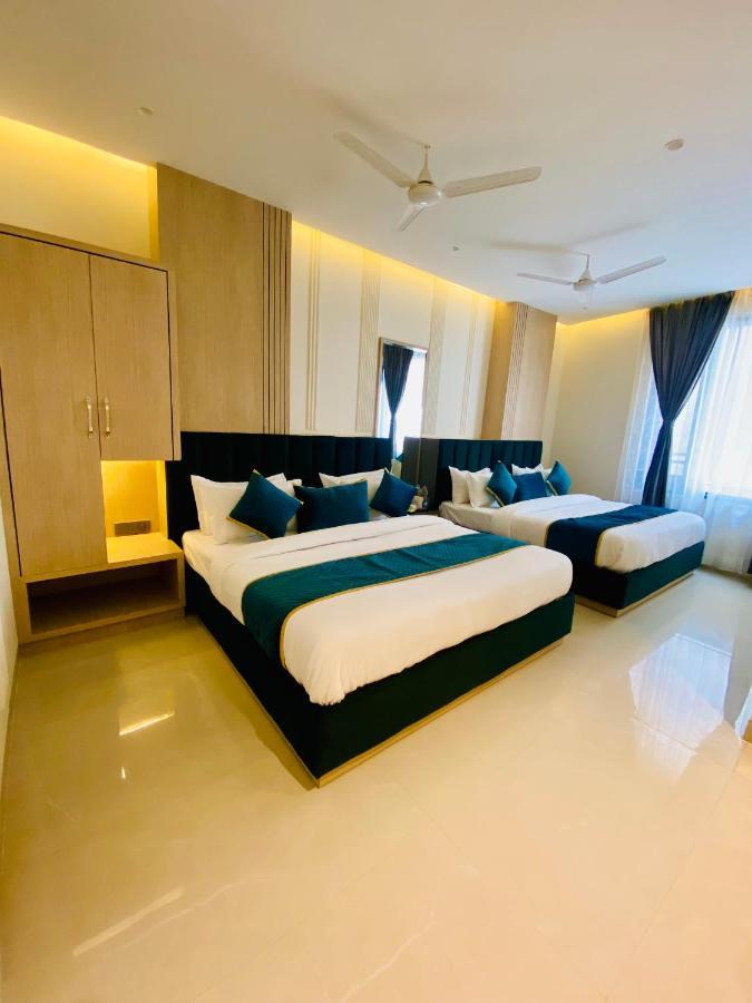 Hotel 51 Амритсар Екстериор снимка