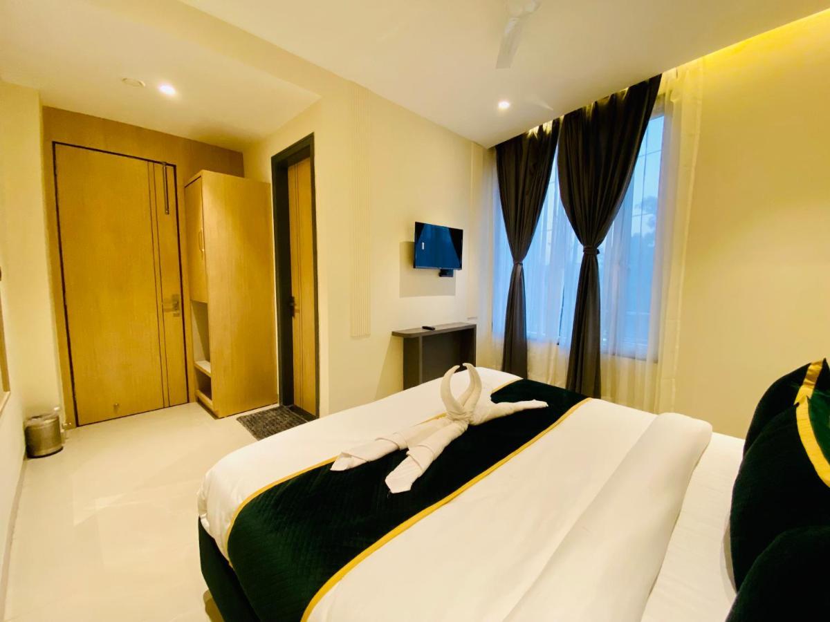 Hotel 51 Амритсар Екстериор снимка